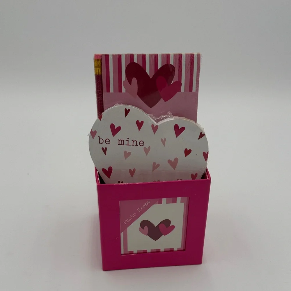 Pink Heart-Themed Stationery Set